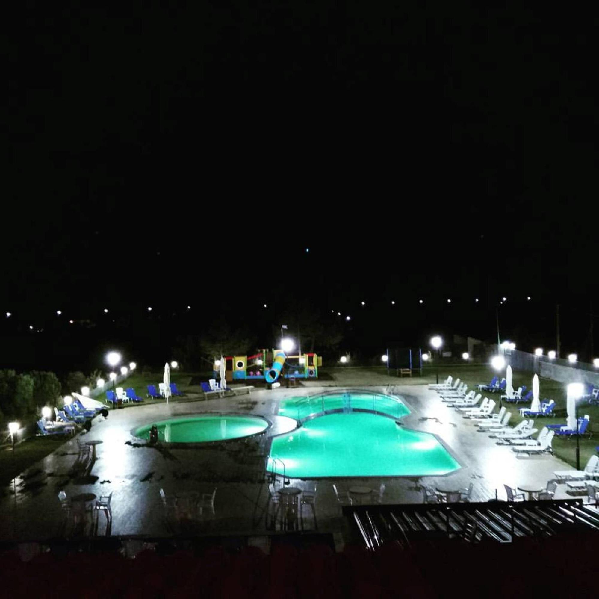Vosporos Hotel Komotiní Exteriér fotografie